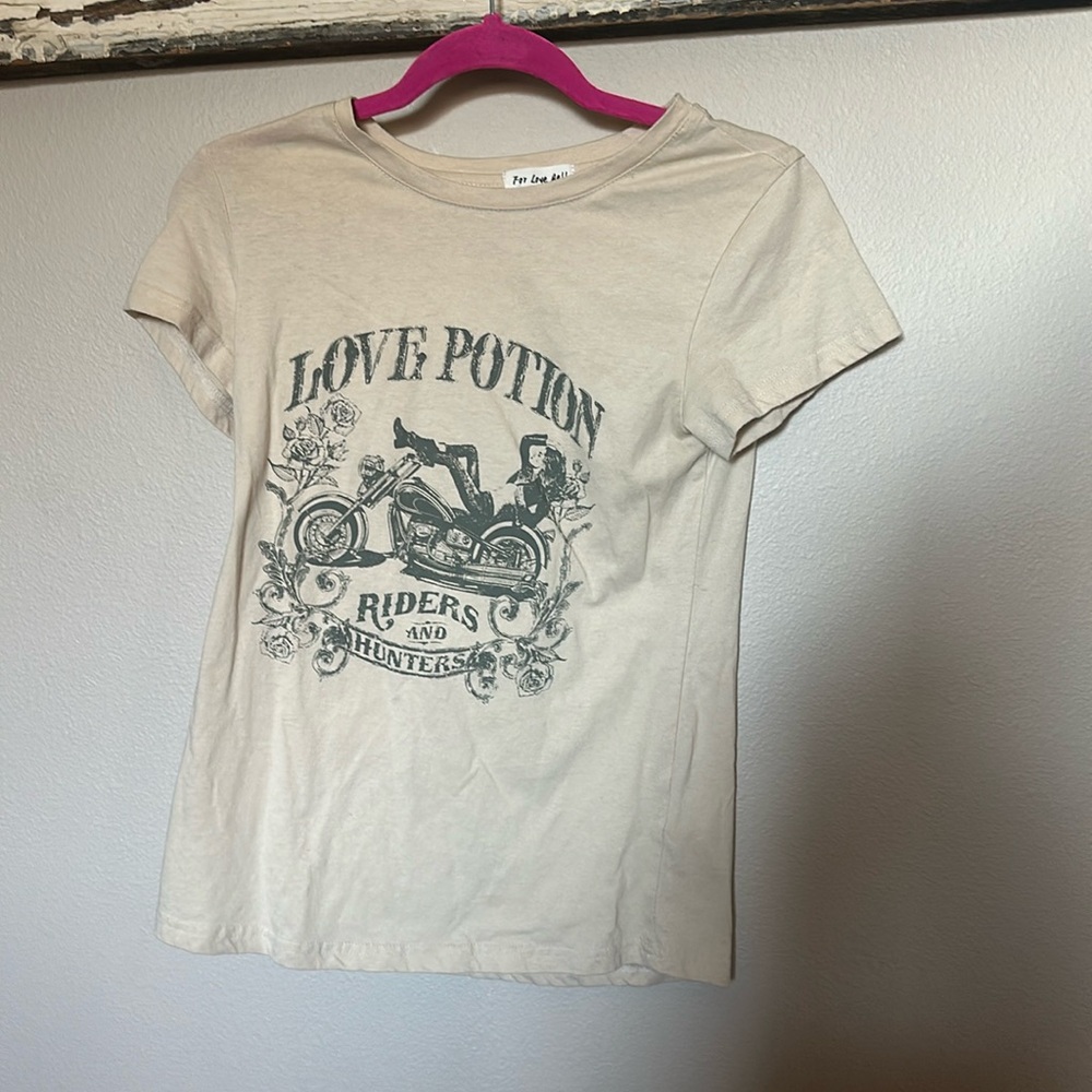 LOVE POTION MOTORCYCLE BOHO CHIC GRAPHIC TSHIRT